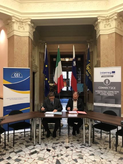 New intermodal service bus/train from Trieste to Lubiana agreement 